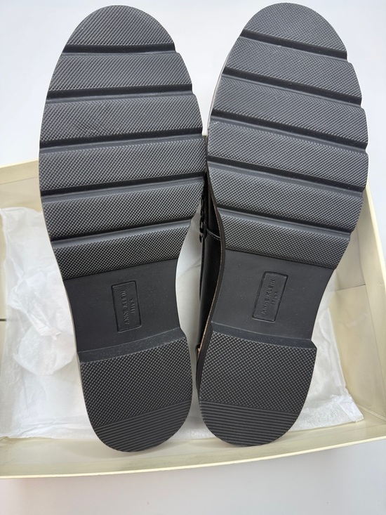 Anne Klein Women's Emmylou Lug Sole Loafers- Size 9M - Picture 9 of 11